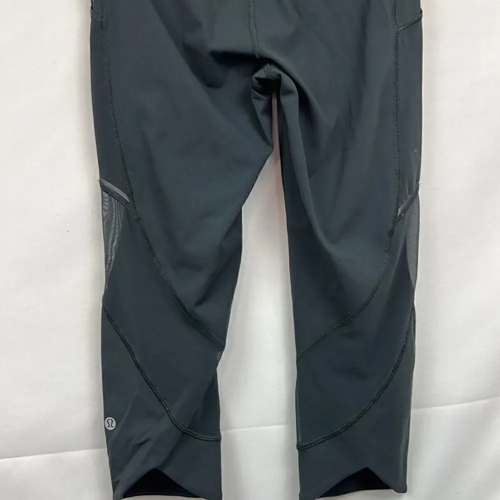 Lululemon gray and mesh cropped leggings size 6 EUC